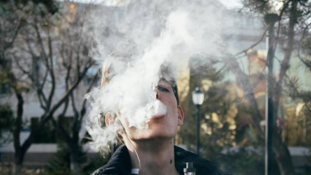 Spain Smoking Ban Vape Ban Terraces